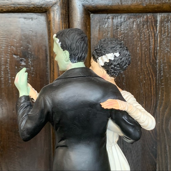 VHTF Frankenstein & Bride Dancing Figurine 14.5” - Picture 16 of 16